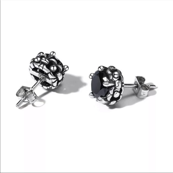 9 mm Stainless Steel CZ Diamond Stud Earrings - Picture 4 of 5